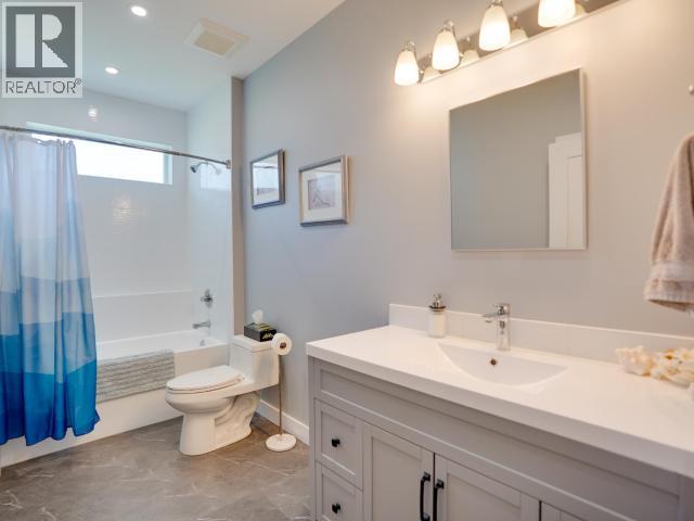 4351 Quebec Ave Property Photo 23
