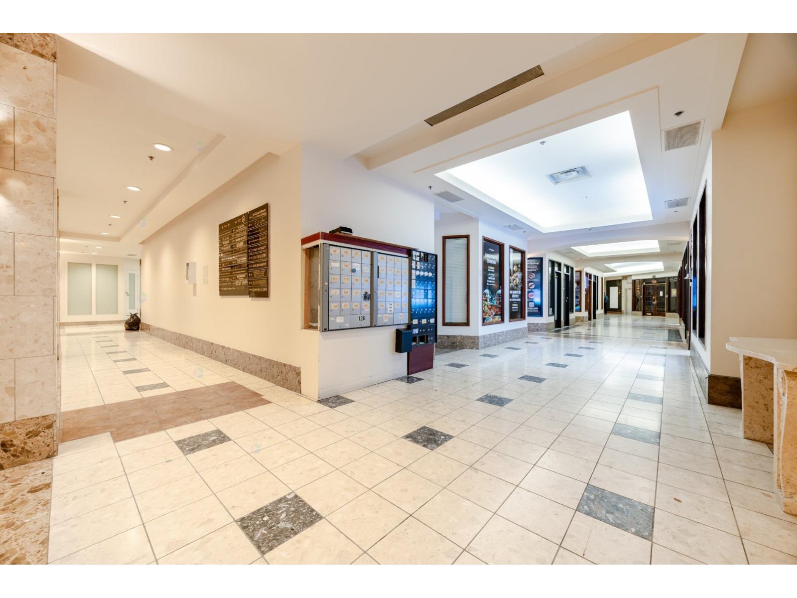 4055 Rue Ste-catherine O., #115 Property Photo 5