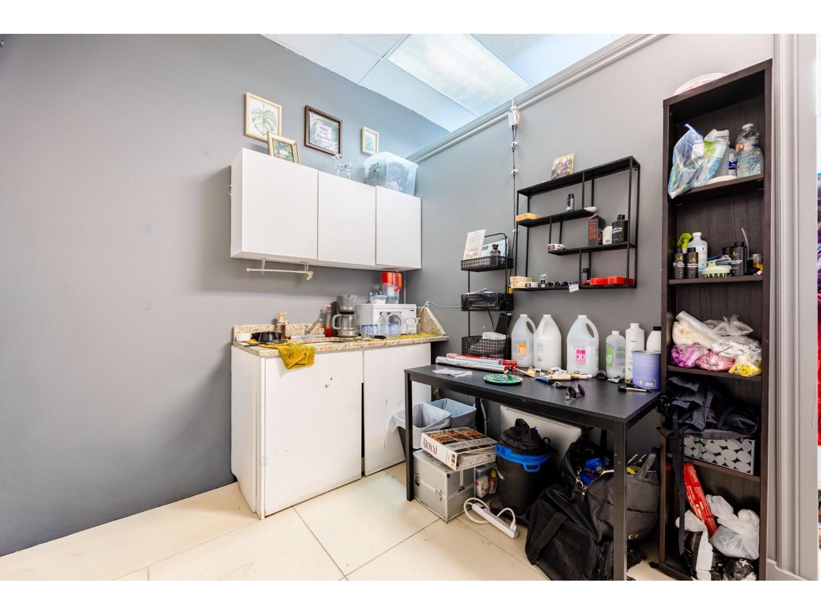 4055 Rue Ste-catherine O., #115 Property Photo 10