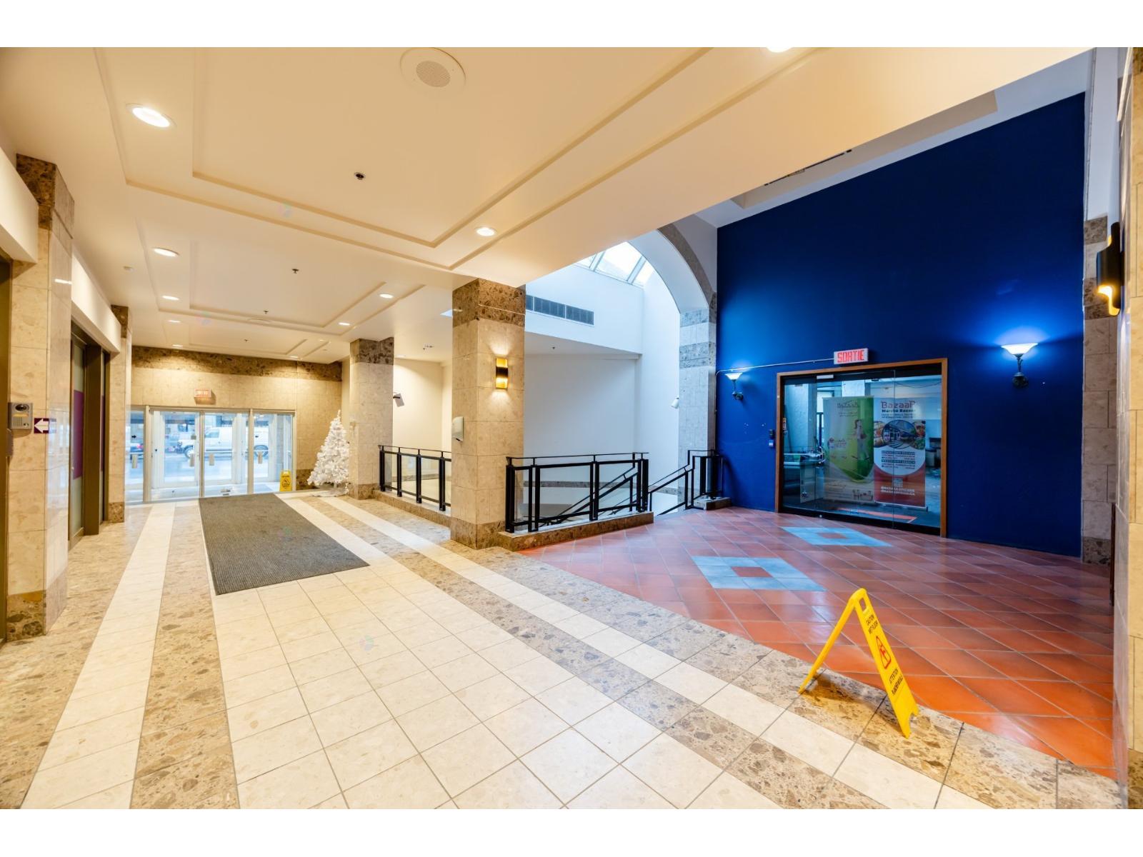 4055 Rue Ste-catherine O., #115 Property Photo 16