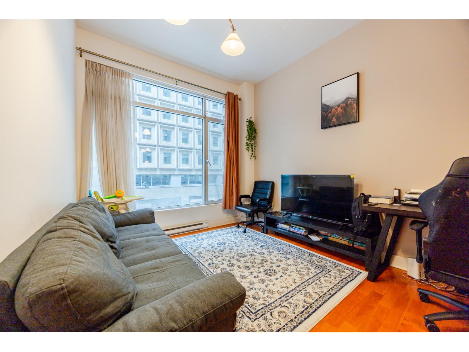 441 Av. Du Président-kennedy, #202 Property Photo 8