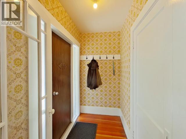 6237 Lund Property Photo 6