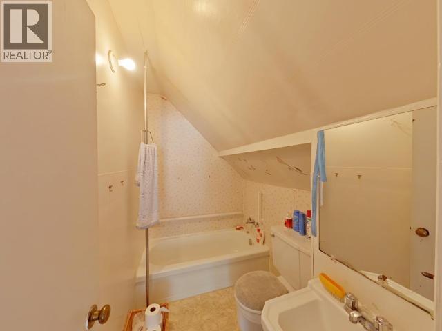 6237 Lund Property Photo 25