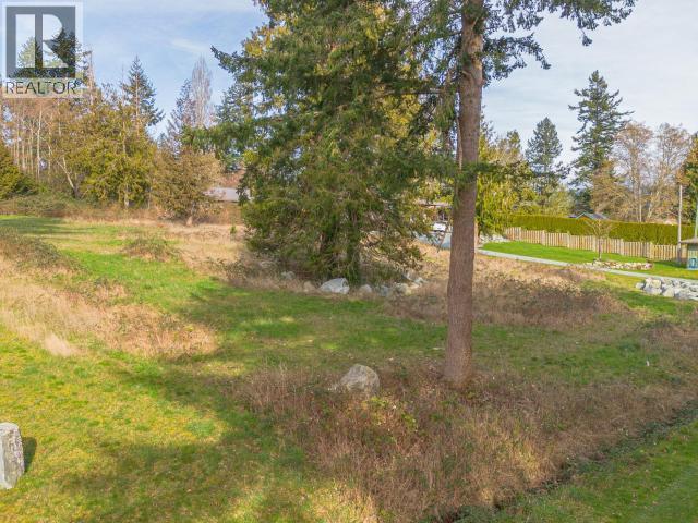 9868 View Road Property Photo 4