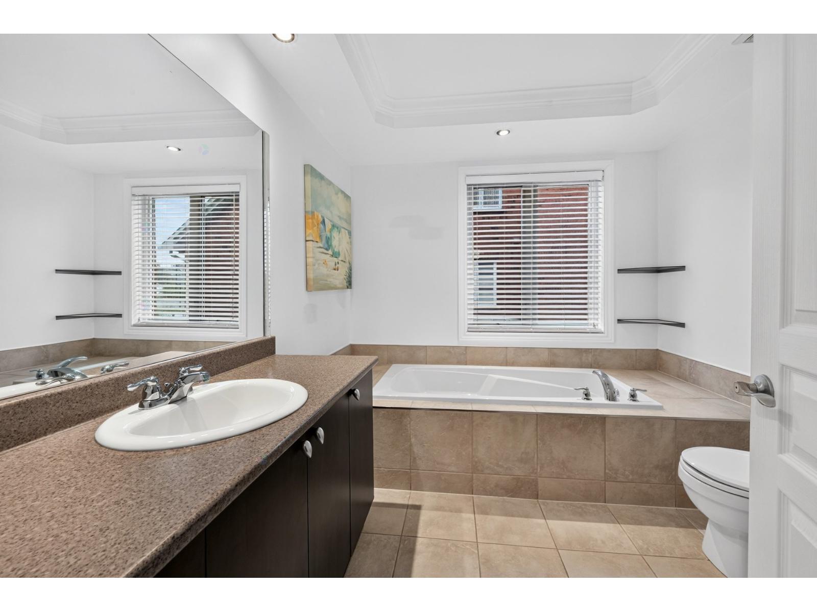 5 Tsse Van-gogh Property Photo 13