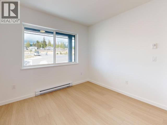 7164 Edgehill Crescent Property Photo 12