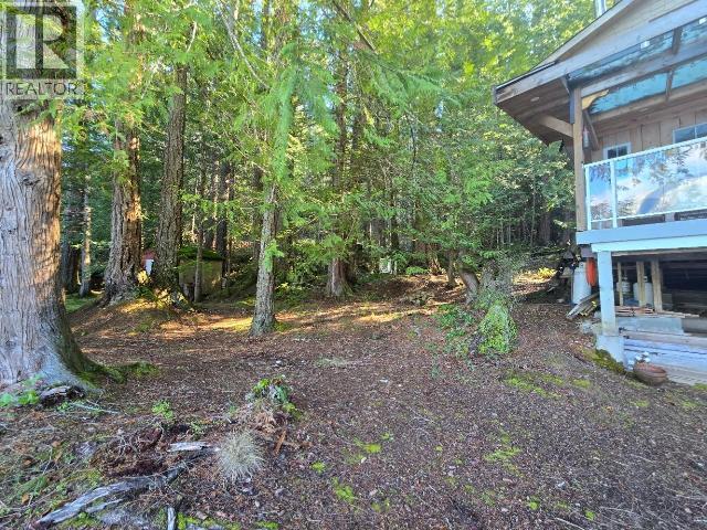 9162 Powell Lake Property Photo 7