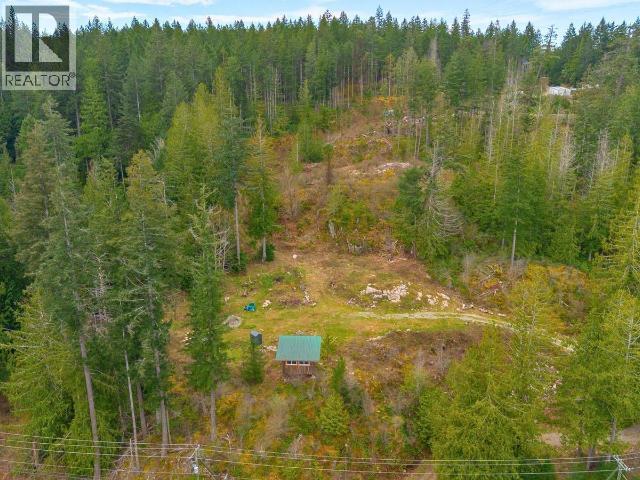 1731 Highway 101 Property Photo 5