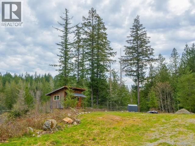 1731 Highway 101 Property Photo 11