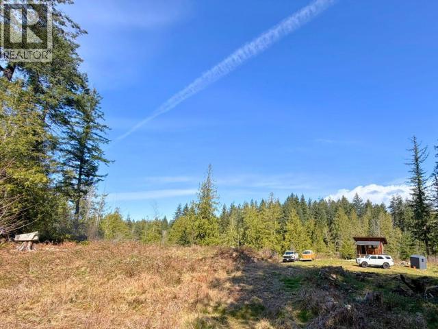 1731 Highway 101 Property Photo 12