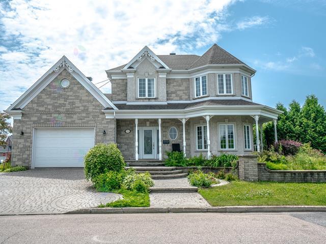 2365 Rue Vaubert Property Photo 1