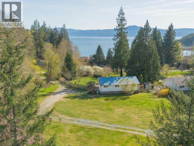 1819 Roberts Road Property Photo 1