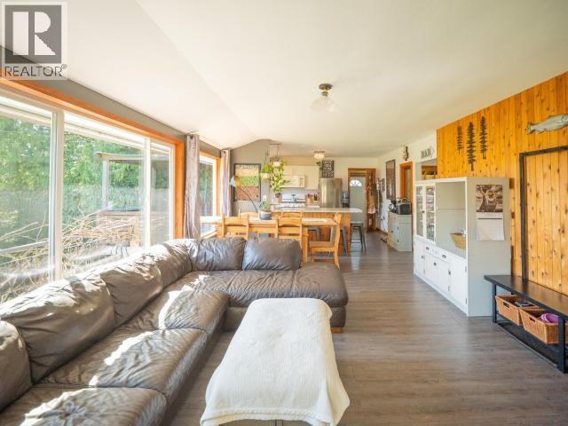 1819 Roberts Road Property Photo 7