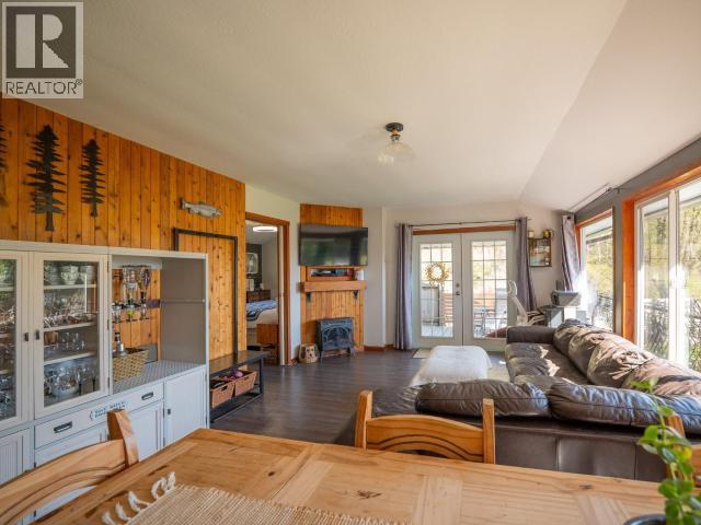 1819 Roberts Road Property Photo 9
