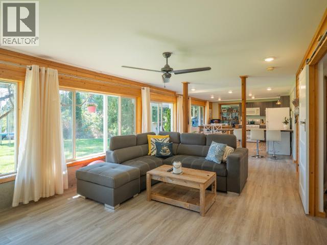 1819 Roberts Road Property Photo 27