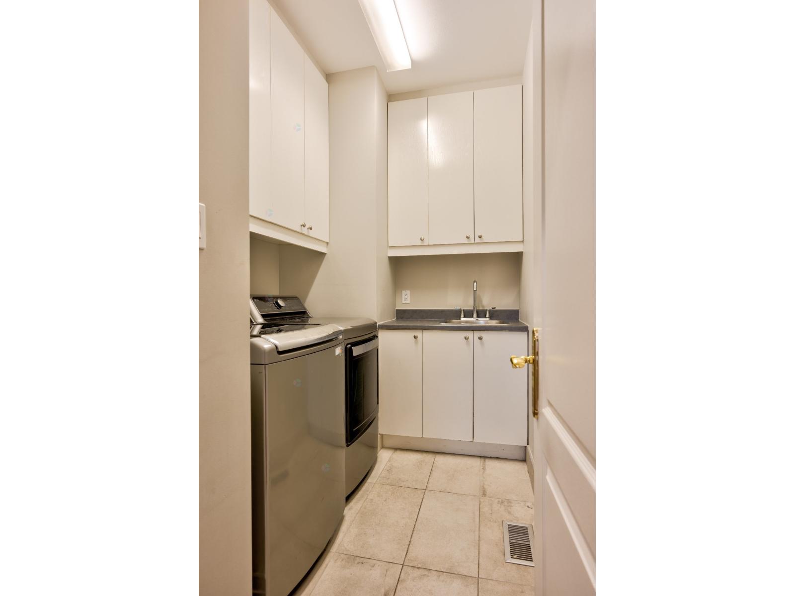 284 Alice-carrière Street Property Photo 23