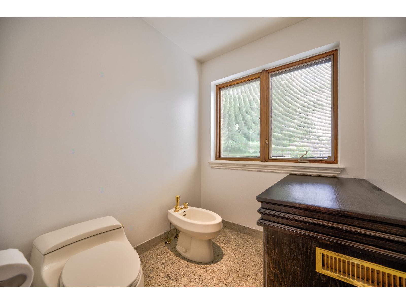 284 Alice-carrière Street Property Photo 34