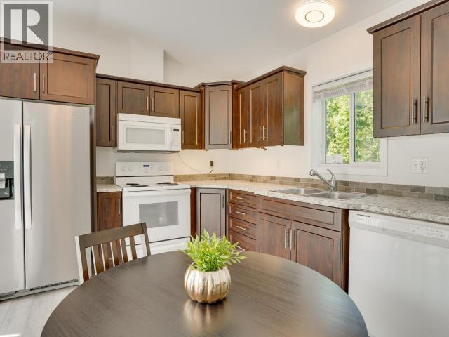 104-8430 Springbrook Road Property Photo 4