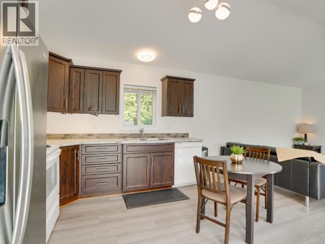 104-8430 Springbrook Road Property Photo 8