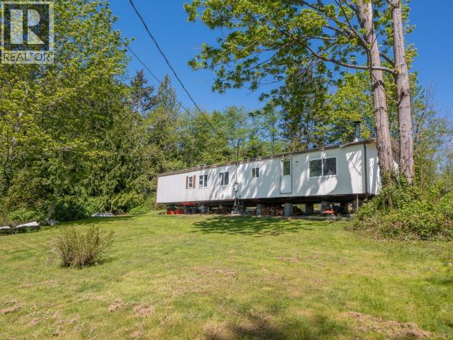 8981 Highway 101 Property Photo 5