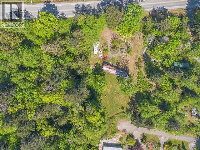 8981 Highway 101 Property Photo 10