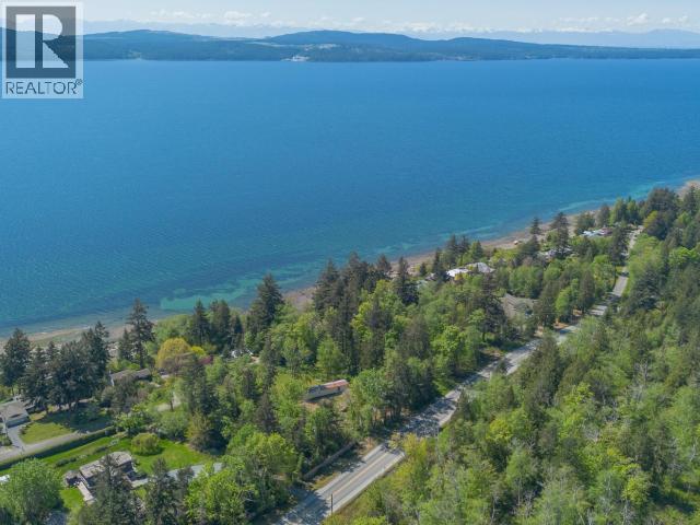8981 Highway 101 Property Photo 12
