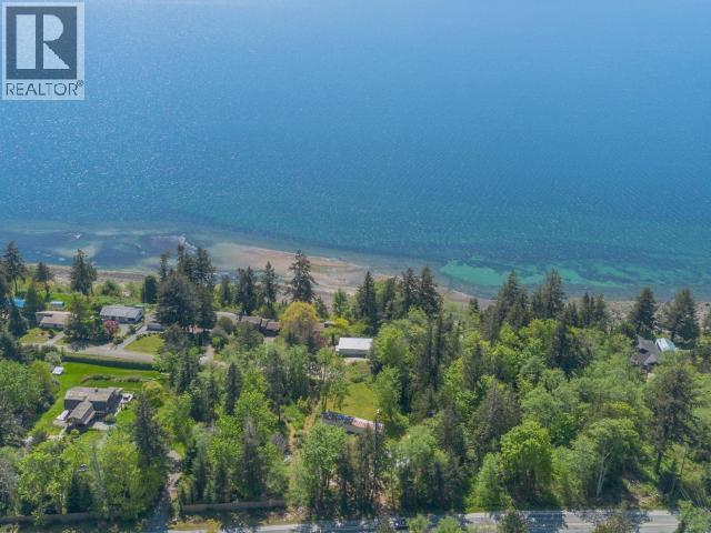 8981 Highway 101 Property Photo 14