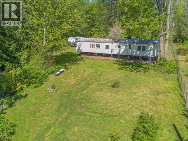 8981 Highway 101 Property Photo 24