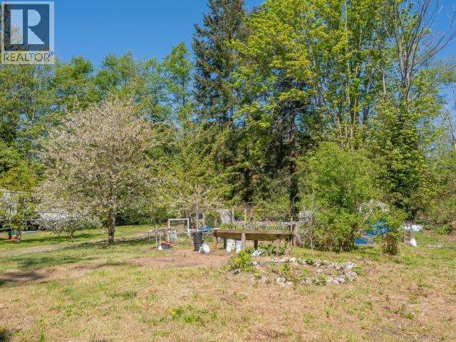 8981 Highway 101 Property Photo 27