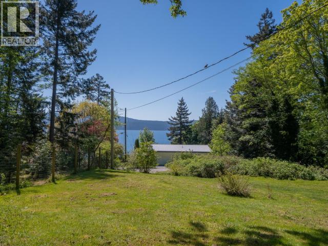 8981 Highway 101 Property Photo 28
