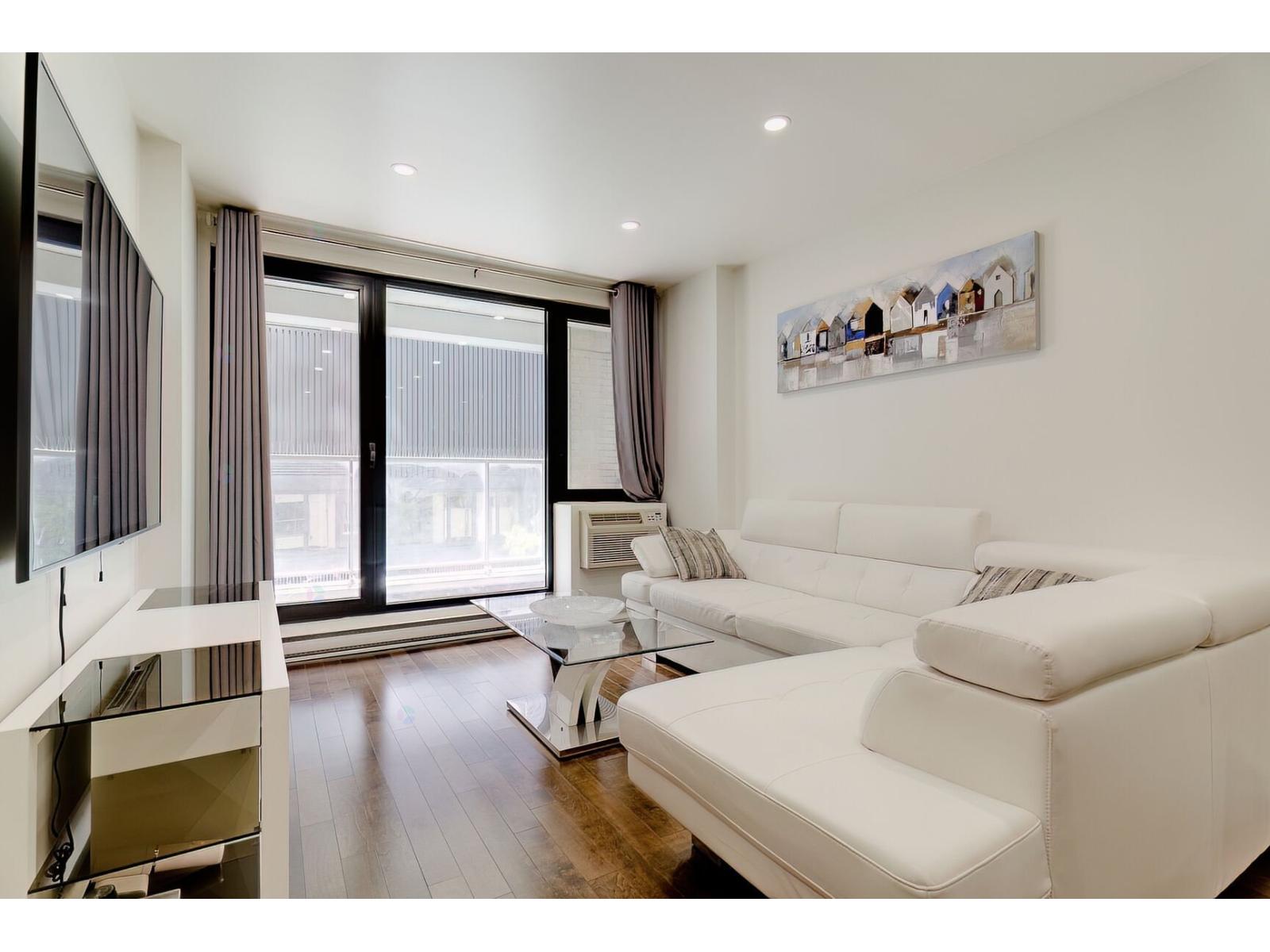 1414 Rue Chomedey, #353 Property Photo 8