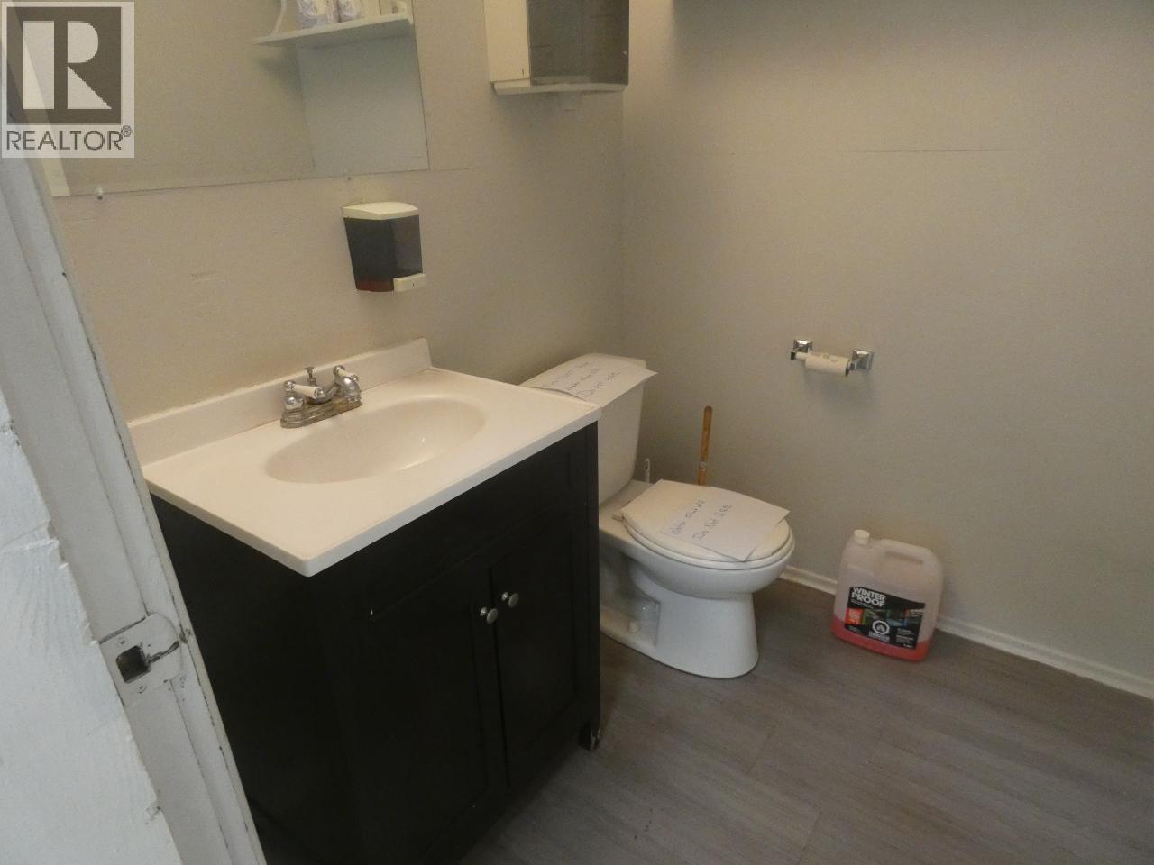 5001 2 Highway Property Photo 6
