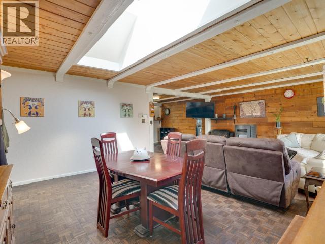 3008 Ash Street Property Photo 16