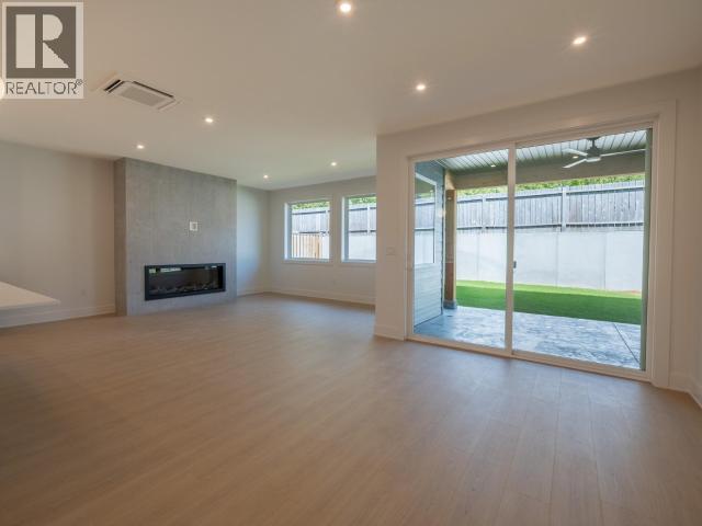 4158 Bowness Ave Property Photo 20