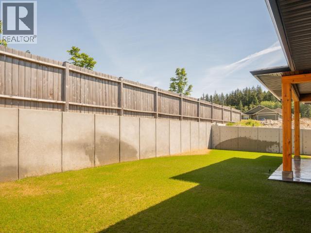 4158 Bowness Ave Property Photo 37