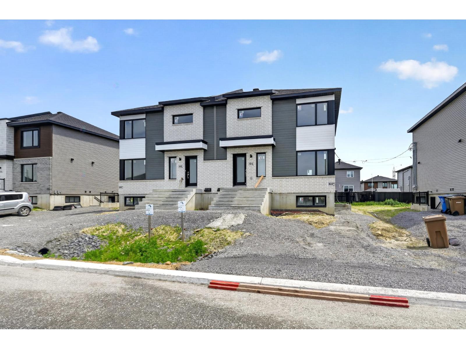 62 Rue Des Ormes Property Photo 2