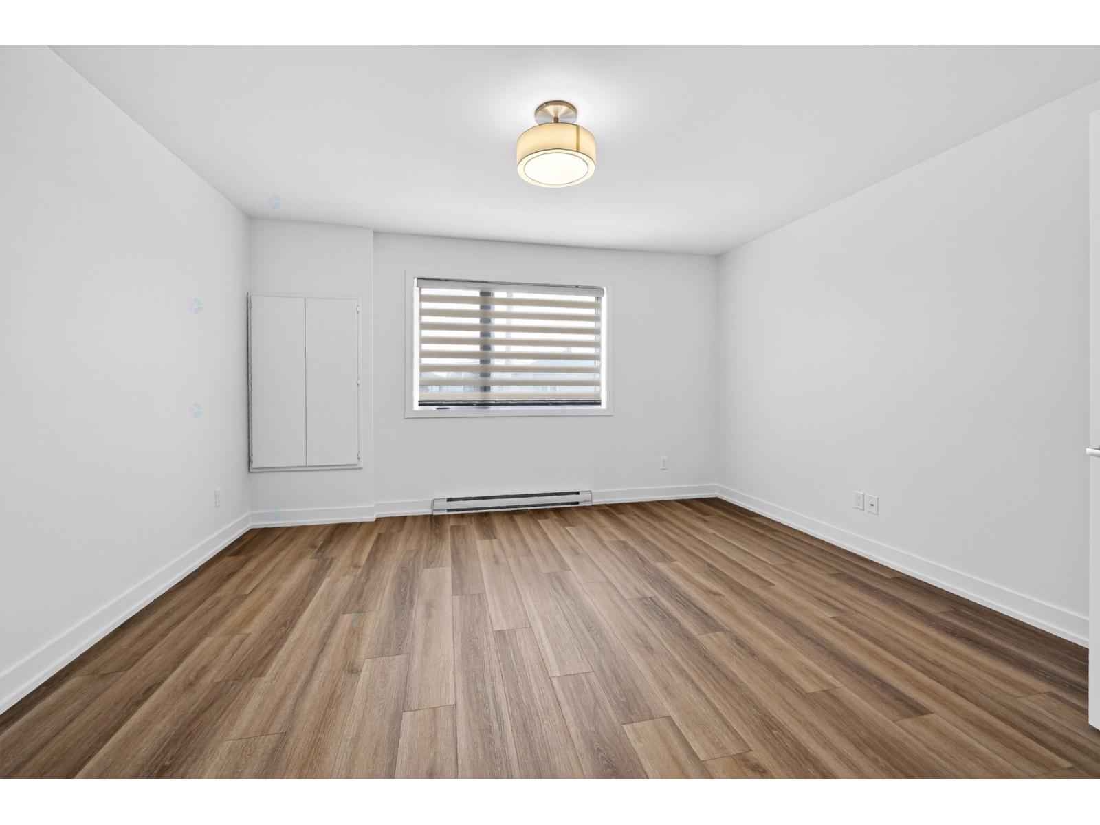 62 Rue Des Ormes Property Photo 15