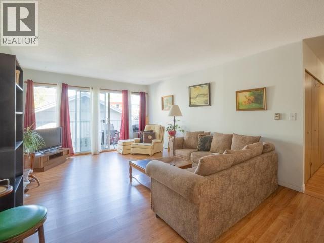 103-4477 Michigan Ave Property Photo 7