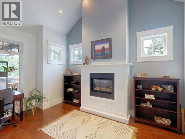 3128 Ponderosa Place Property Photo 7