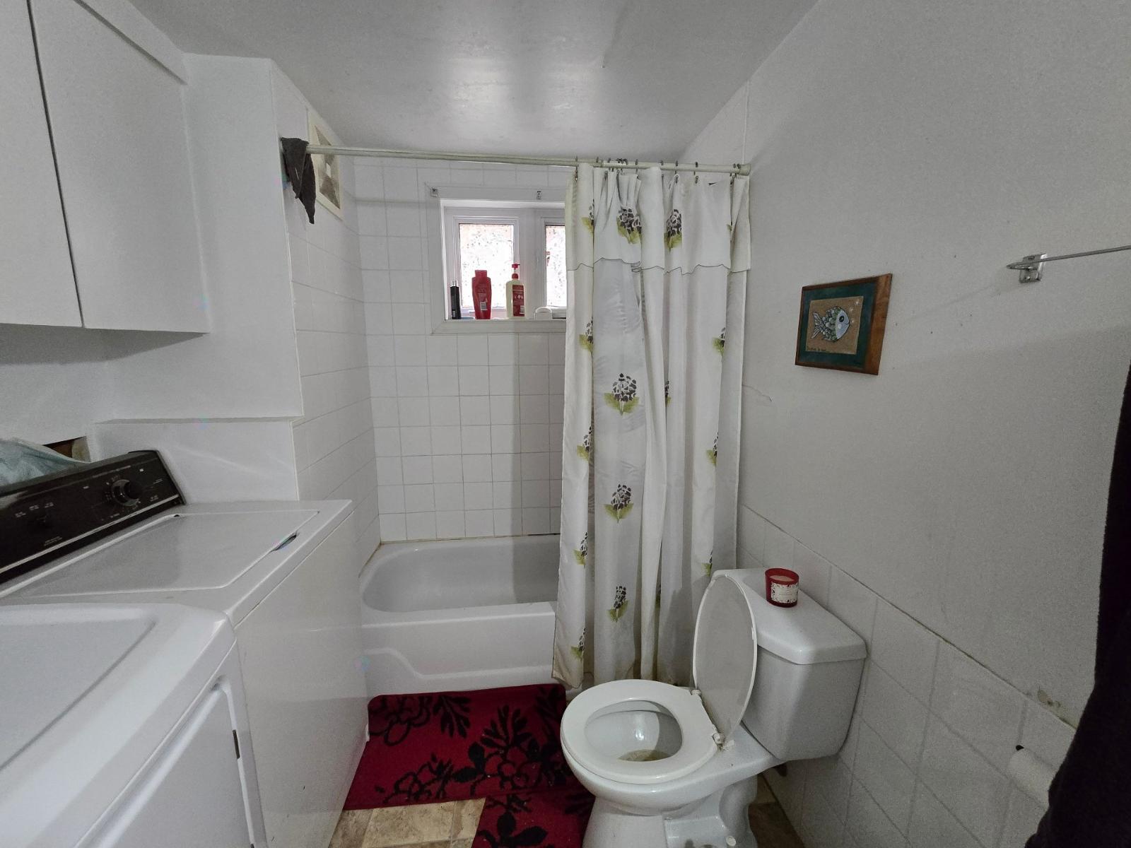 57 1re Avenue E. Property Photo 16