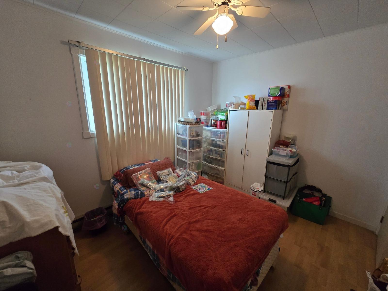 57 1re Avenue E. Property Photo 18