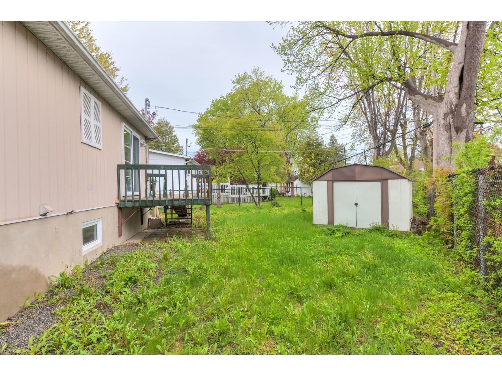 329 Rue Duquette Property Photo 23