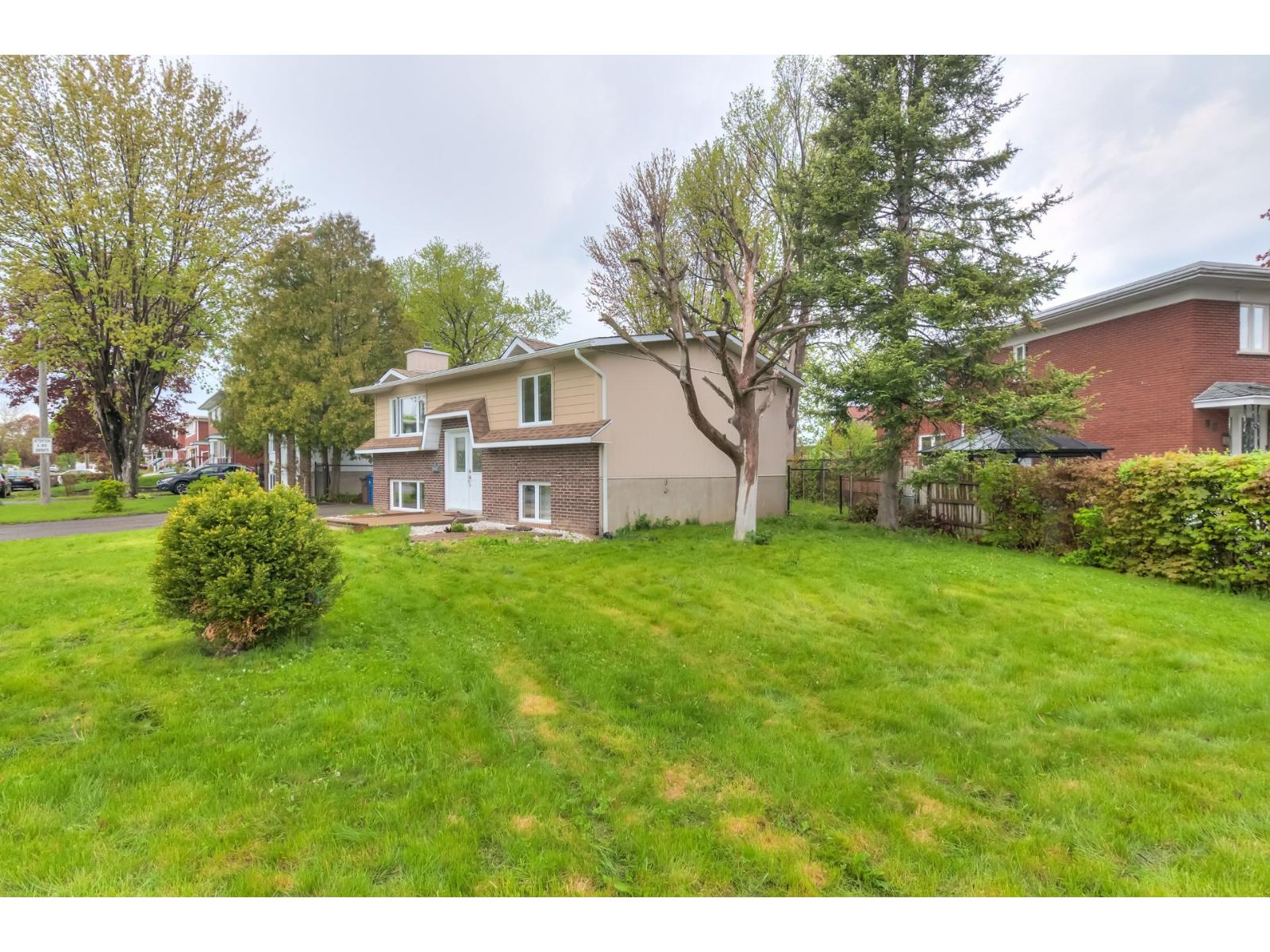 329 Rue Duquette Property Photo 24