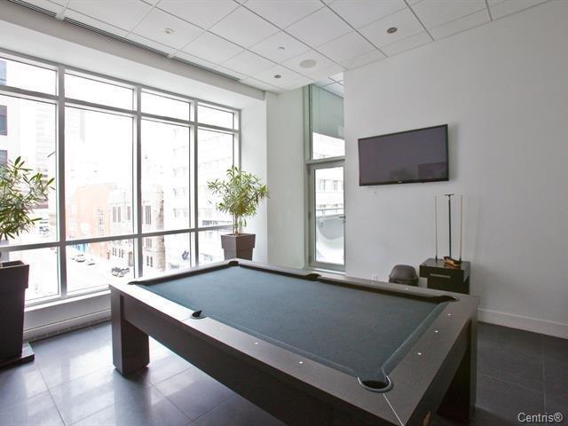 1225 Boul. Robert-bourassa, #1207 Property Photo 16