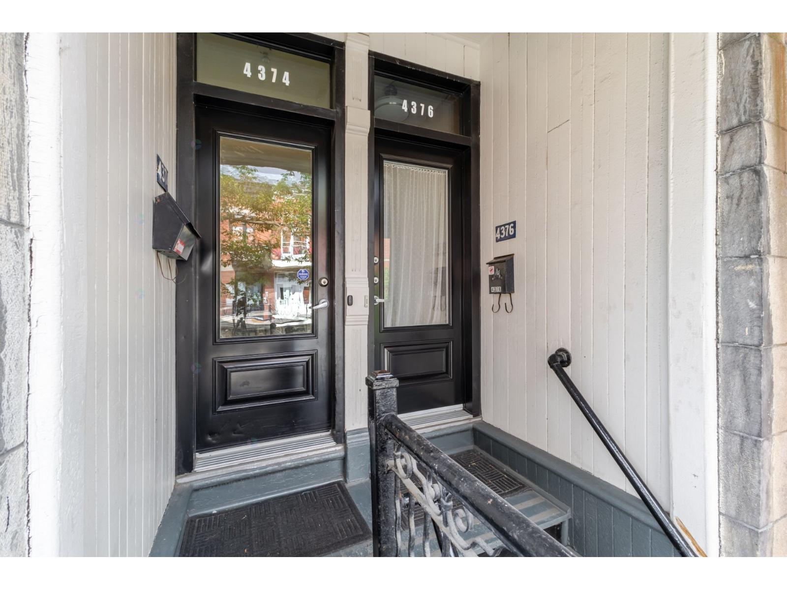 4374 Rue Berri Property Photo 3