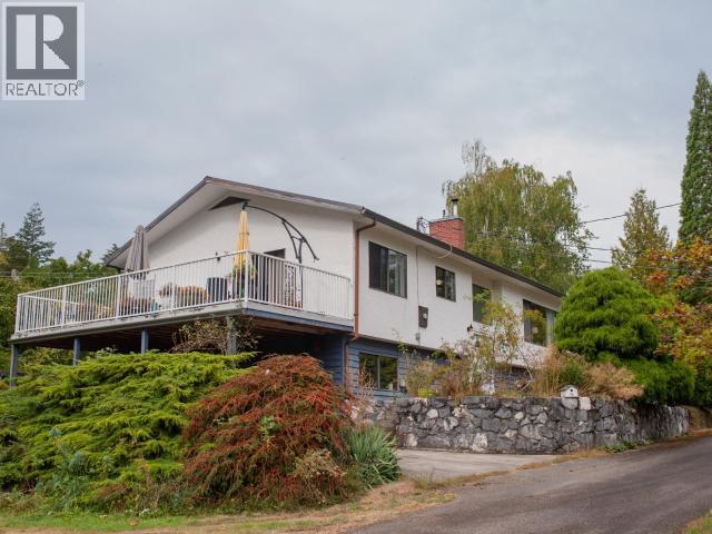 7889 Highway 101 Property Photo 42