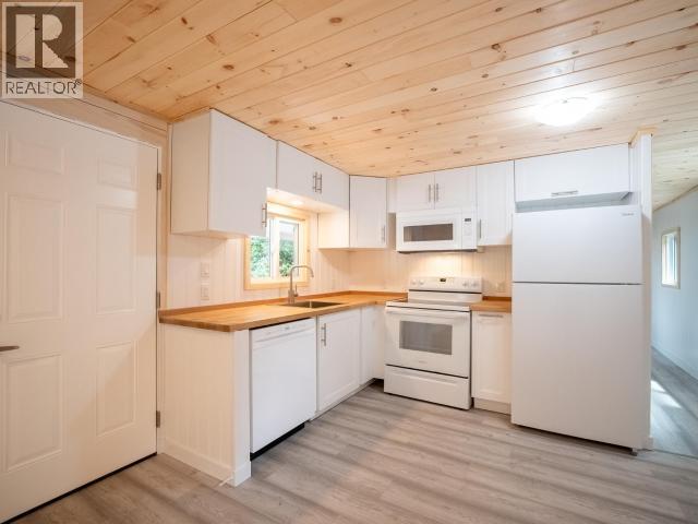 36-6263 Lund Property Photo 4