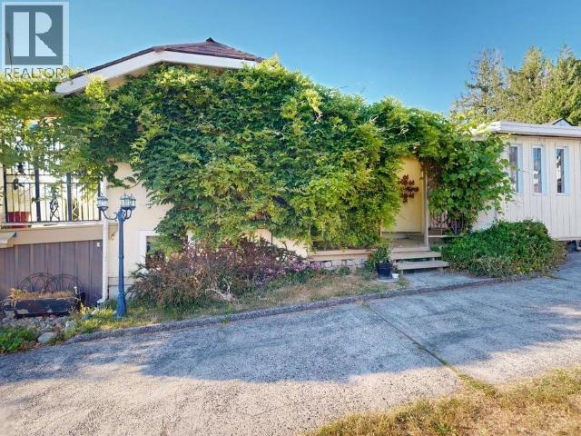 4712 Michigan Ave Property Photo 2