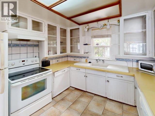 4712 Michigan Ave Property Photo 15