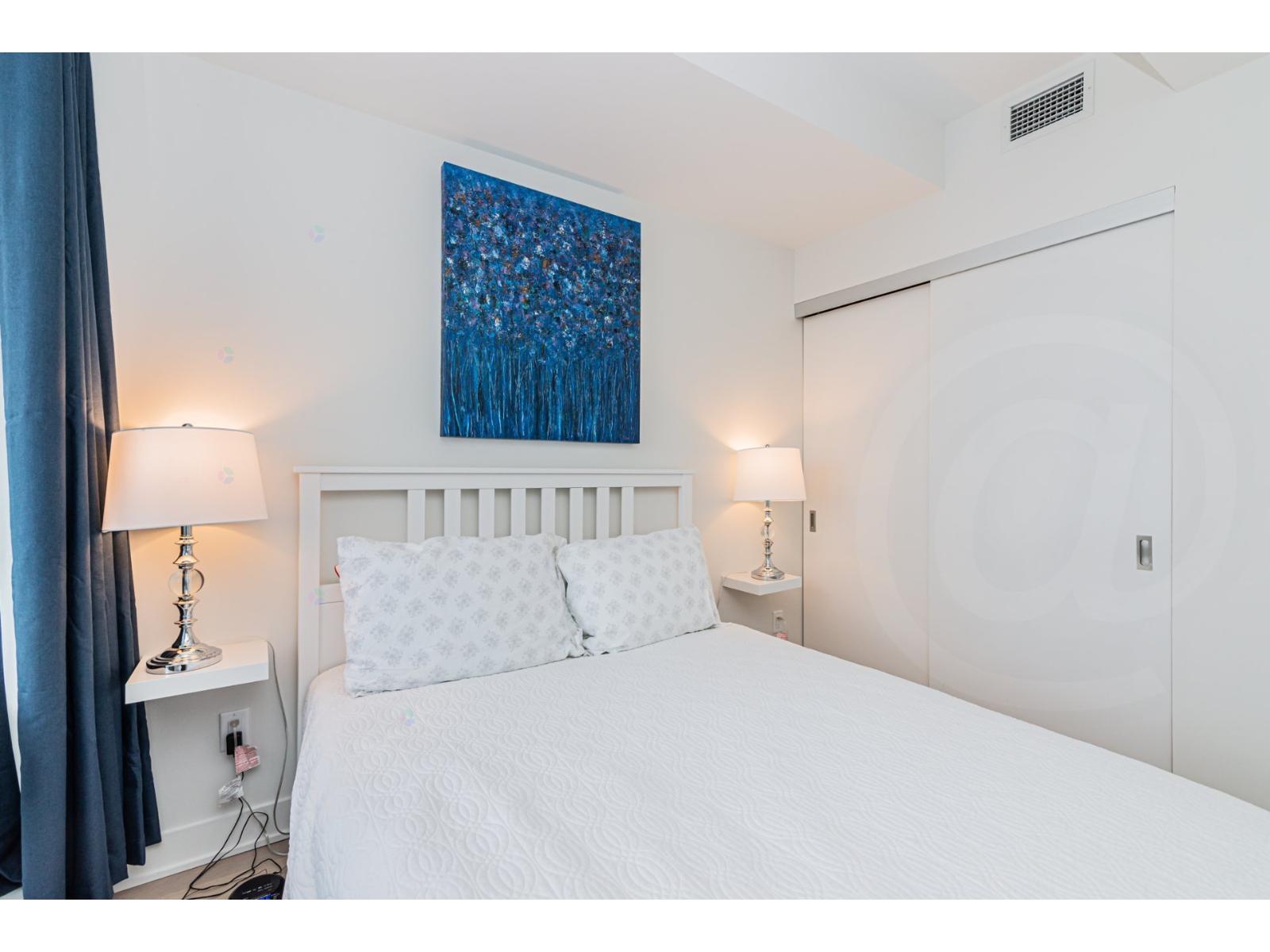 1288 Rue St-antoine O., #1001 Property Photo 16